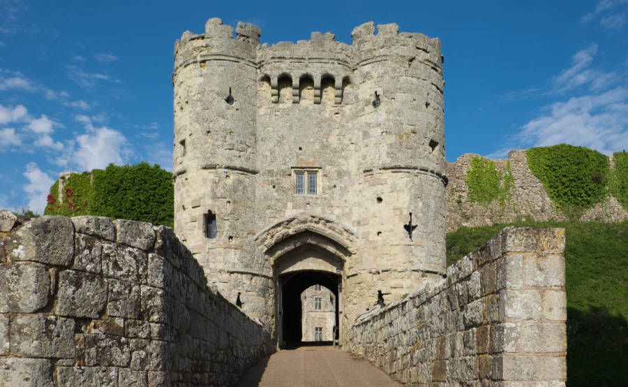 Carisbrooke Castle